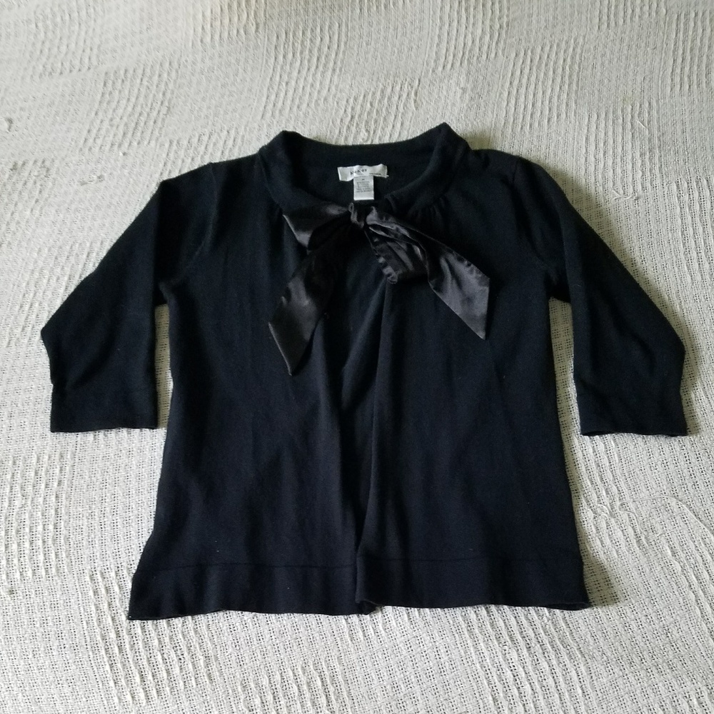 Kikit Black Capelet with Silky Tie